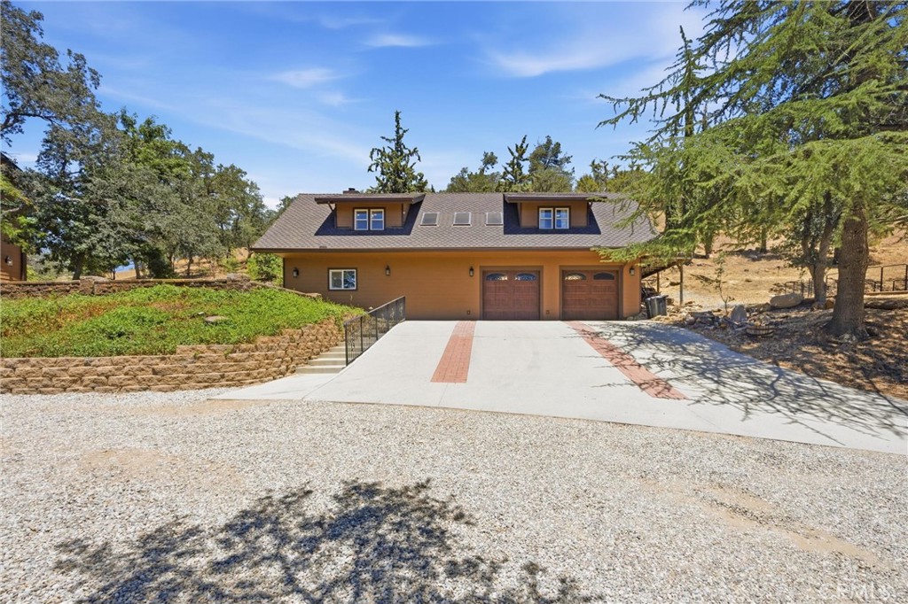 20205 Old Town Road Tehachapi, CA 93561 - Photo 49 of 75