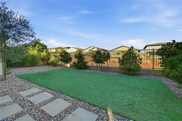 $860,000 | 10280 Midnight Meteor Avenue, Las Vegas, NV 89166