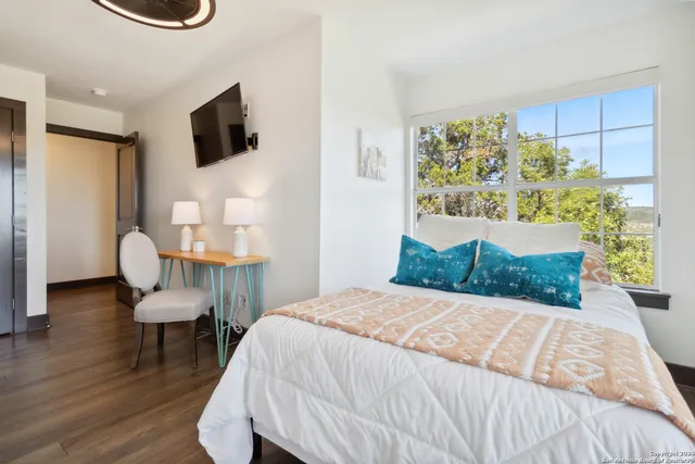 a view of a big yard with lots of green space