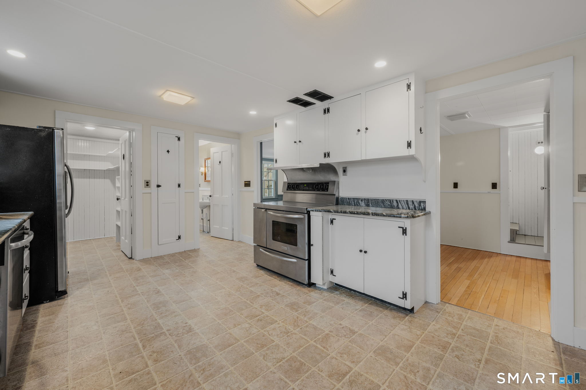 260 Hamburg Road Lyme, CT 06371 - Photo 7 of 23