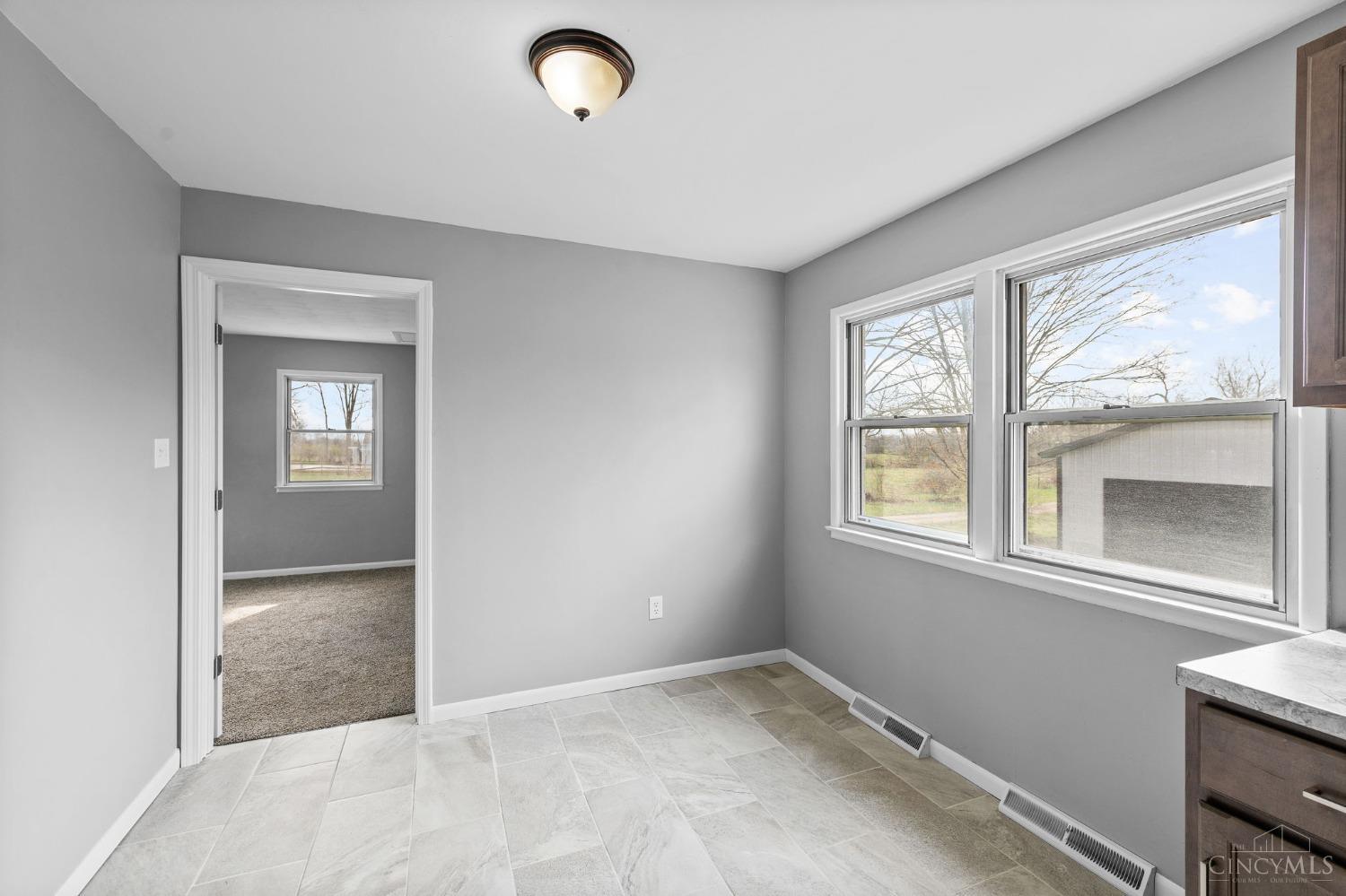 6415 Hamilton Road Middletown, OH 45044 - Photo 38 of 52 Gallery Image 38
