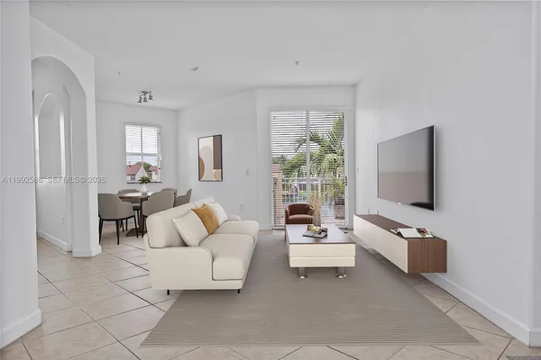 $415,000 | 10012 Northwest 7th Street, Unit 214, Miami, FL 33172