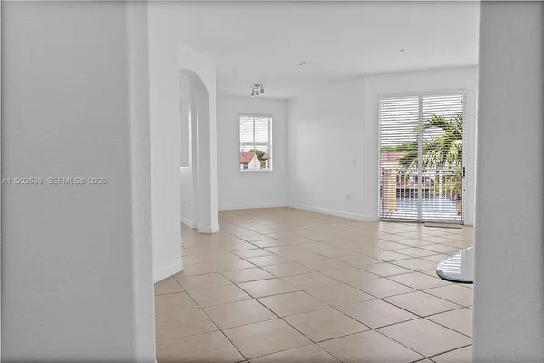 $415,000 | 10012 Northwest 7th Street, Unit 214, Miami, FL 33172
