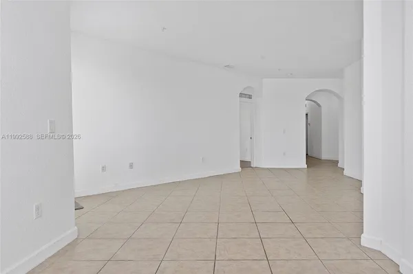 $415,000 | 10012 Northwest 7th Street, Unit 214, Miami, FL 33172