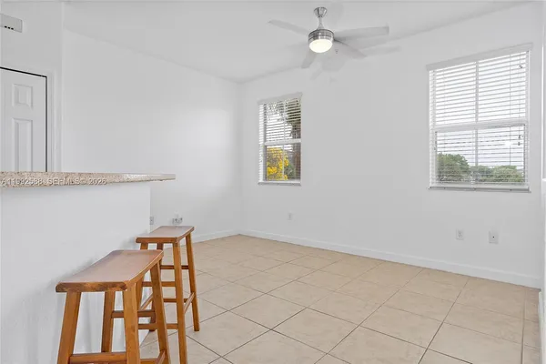 $415,000 | 10012 Northwest 7th Street, Unit 214, Miami, FL 33172