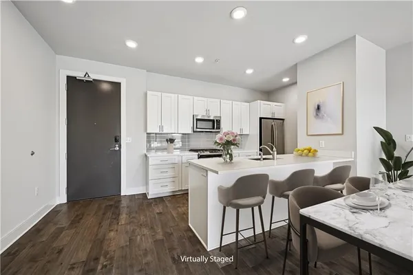 $380,000 | 900 Bartholomew Street, Unit 310, New Orleans, LA 70117