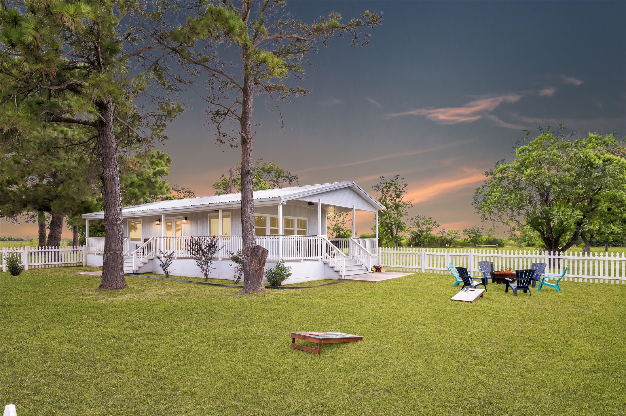 868 Lisa May Road Bellville, TX 77418 - Photo 38 of 39 a front view of a house with garden