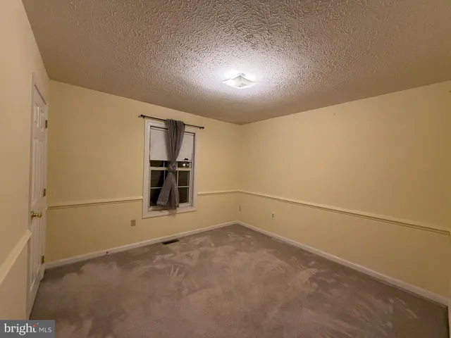 $2,300 | 104 New Kent Court, Stephens City, VA 22655