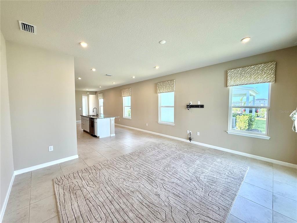 2467 White Ladyfish Road Wimauma, FL 33598 - Photo 9 of 30