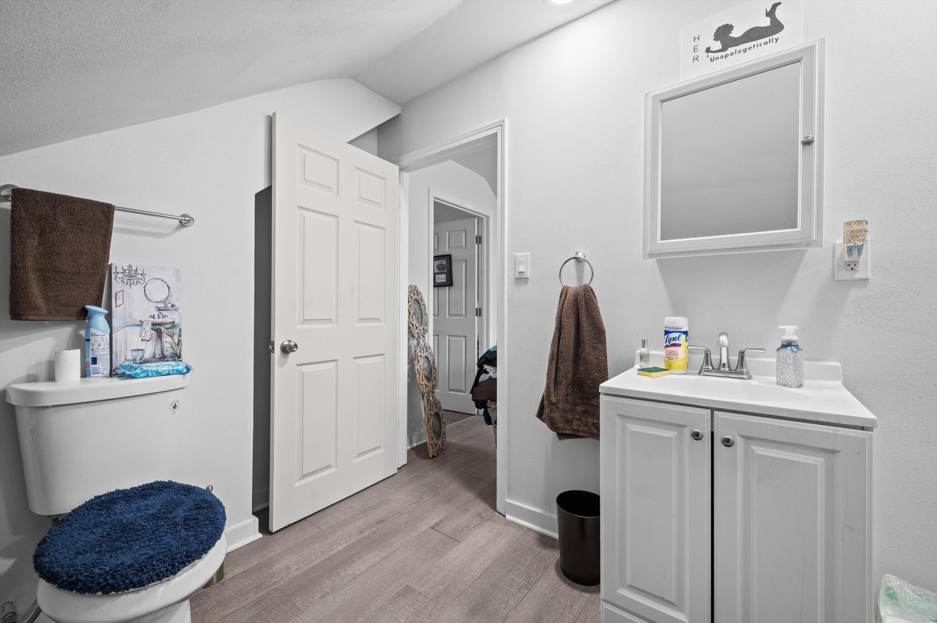 3833 North 25th Street Milwaukee, WI 53206 - Photo 21 of 24 Half Bath Upper