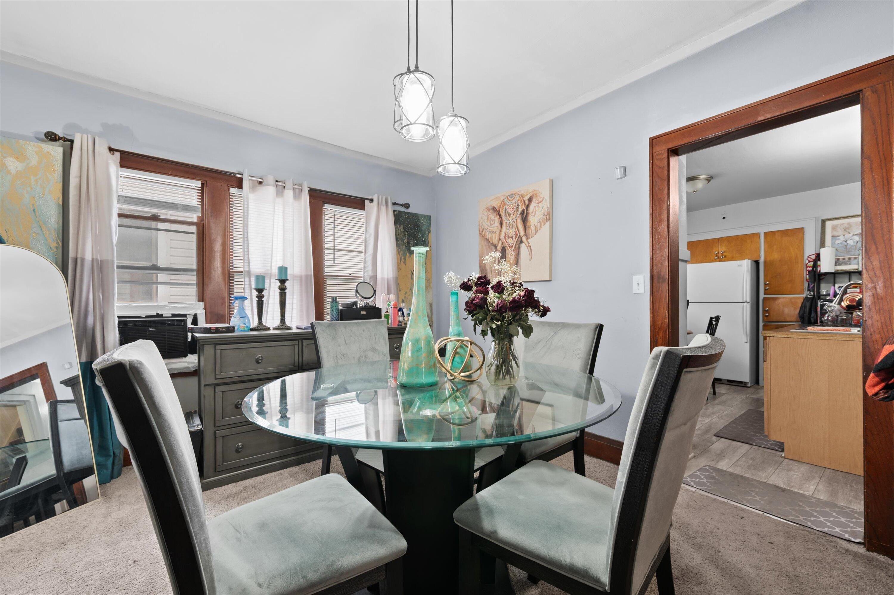 3833 North 25th Street Milwaukee, WI 53206 - Photo 8 of 24 Dining Area