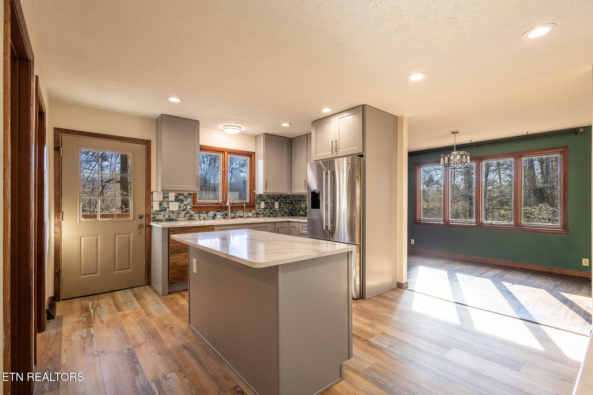 109 Balsam Road Oak Ridge, TN 37830 - Photo 7 of 53 Gallery Image 7