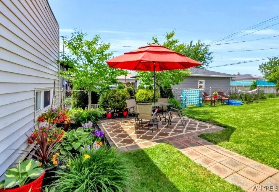 288 Meadowlawn Road Cheektowaga, NY 14225 - Photo 6 of 41