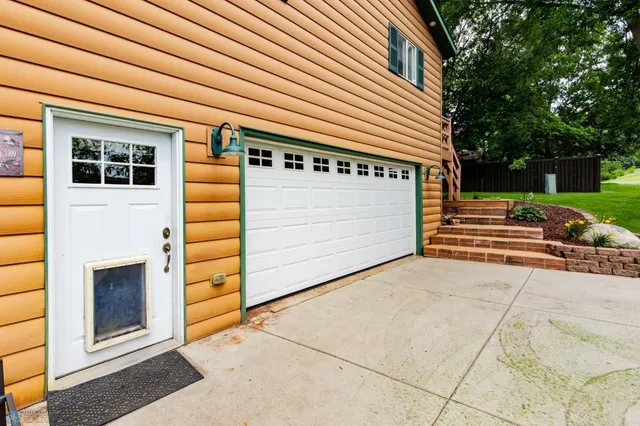 $889,000 | 24295 Matson Point Trail, Pelican Rapids, MN 56572