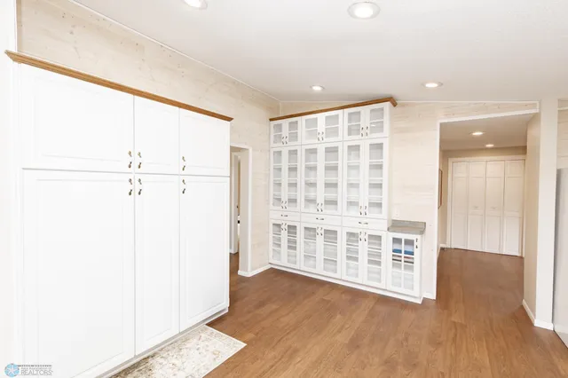 $889,000 | 24295 Matson Point Trail, Pelican Rapids, MN 56572