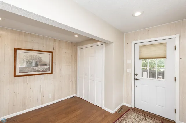 $889,000 | 24295 Matson Point Trail, Pelican Rapids, MN 56572