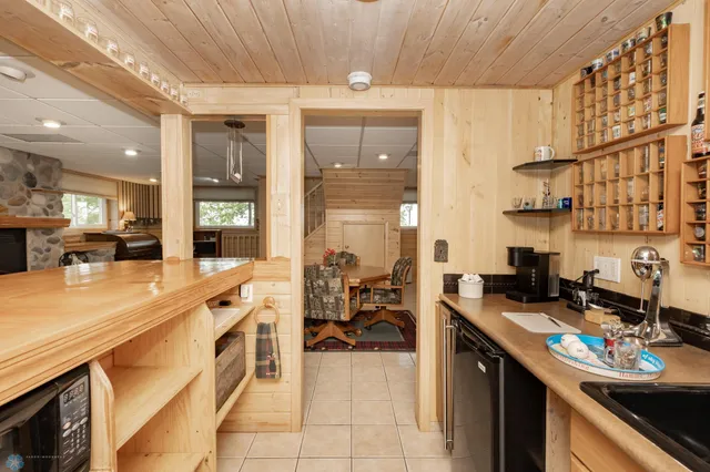 $889,000 | 24295 Matson Point Trail, Pelican Rapids, MN 56572