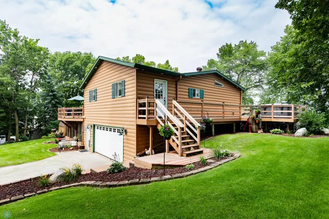 $889,000 | 24295 Matson Point Trail, Pelican Rapids, MN 56572