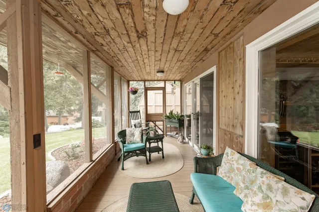 $889,000 | 24295 Matson Point Trail, Pelican Rapids, MN 56572