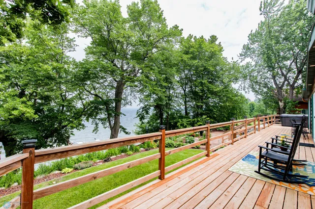 $889,000 | 24295 Matson Point Trail, Pelican Rapids, MN 56572