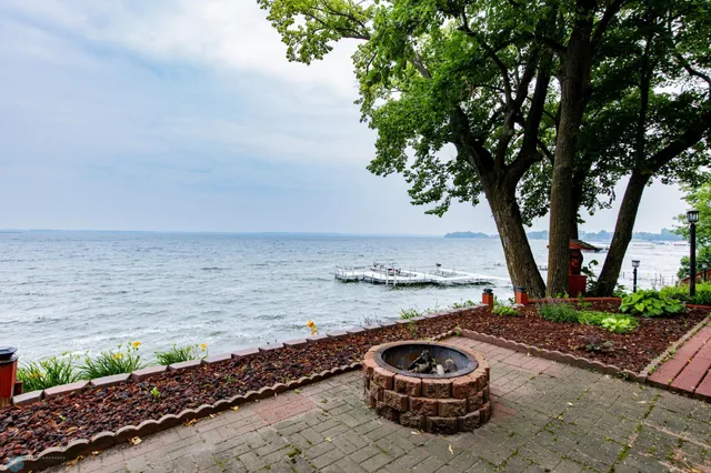 $889,000 | 24295 Matson Point Trail, Pelican Rapids, MN 56572