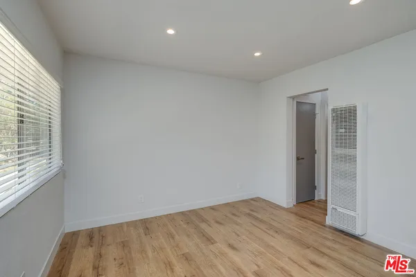 $2,275 | 4136 Grand View Boulevard, Unit 4, Los Angeles, CA 90066