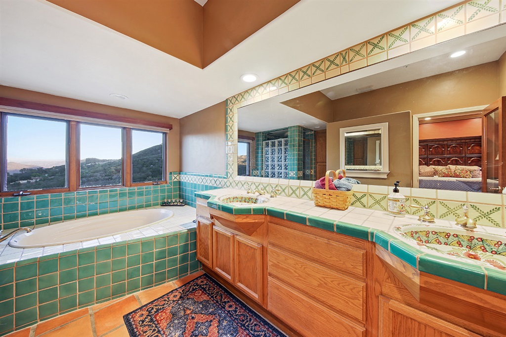 8905 Detwiler Road Escondido, CA 92029 - Photo 13 of 18