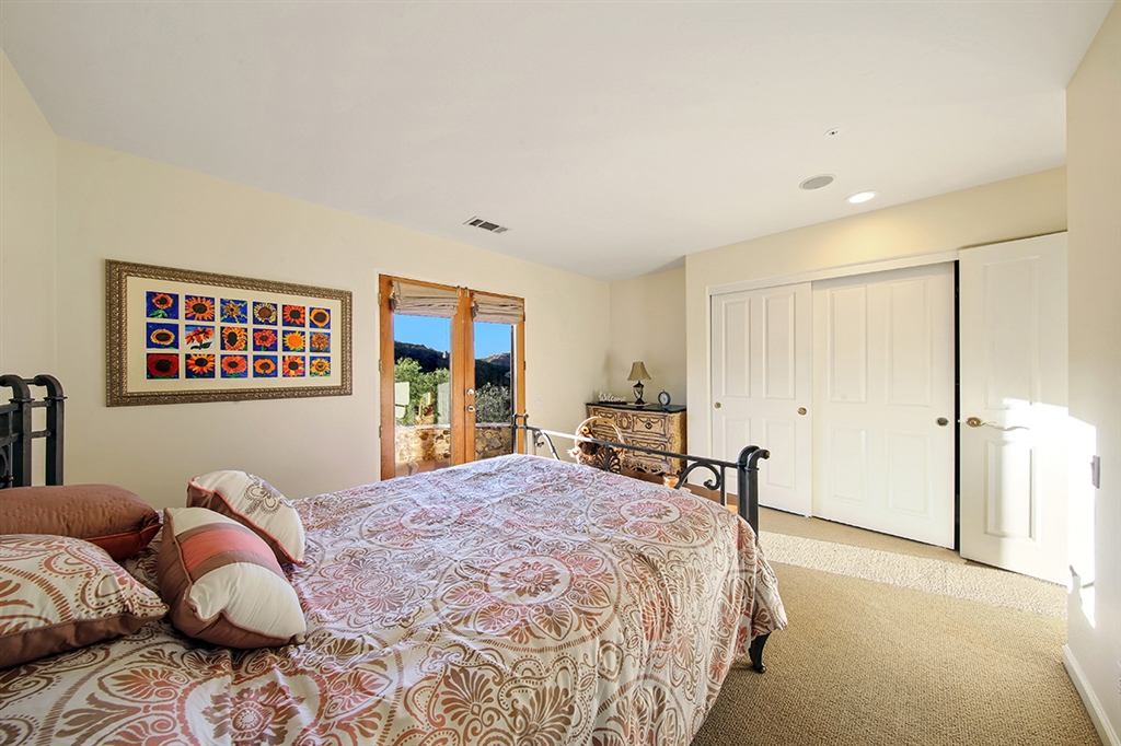 8905 Detwiler Road Escondido, CA 92029 - Photo 14 of 18