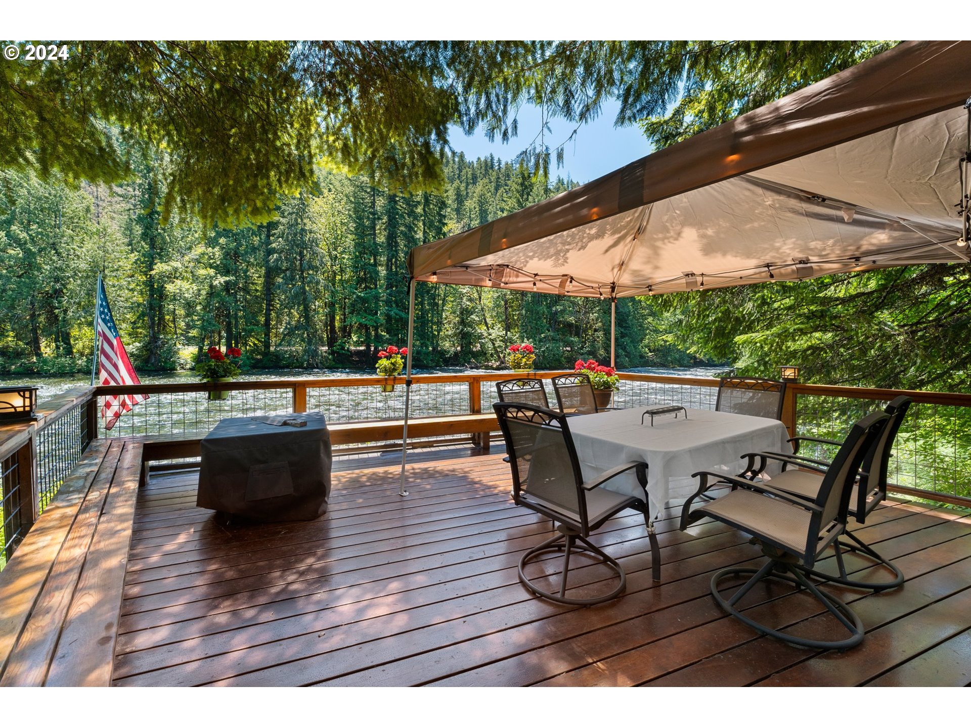 57096 North Bank Road, Unit 6 Blue River, OR 97413 - Photo 26 of 41 Gallery Image 26