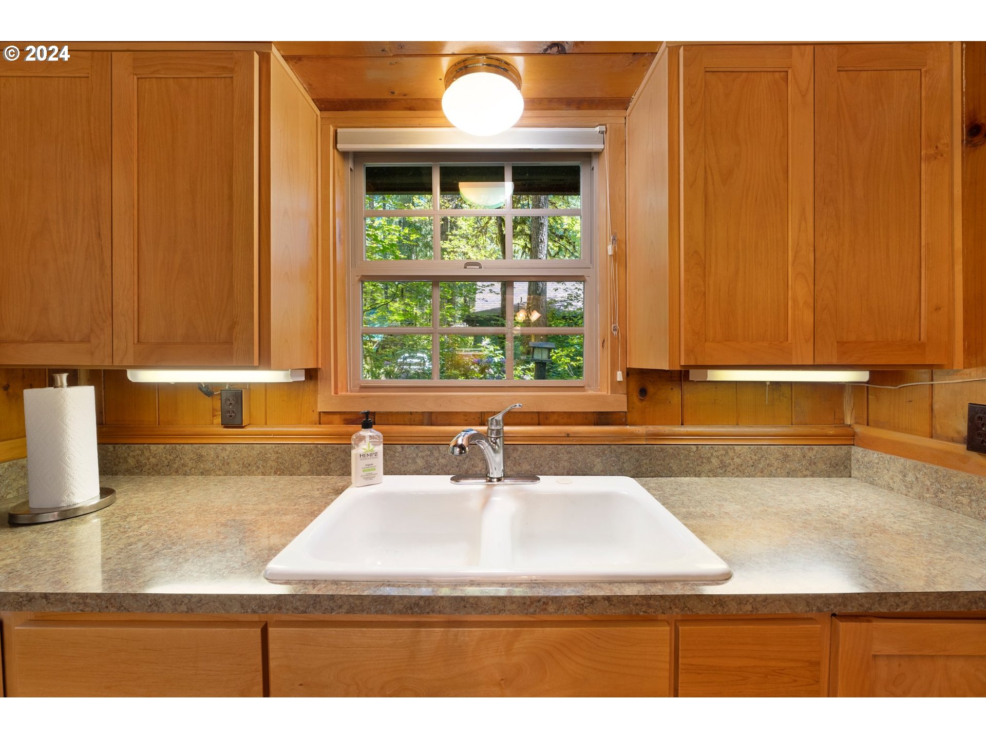 57096 North Bank Road, Unit 6 Blue River, OR 97413 - Photo 7 of 41 Gallery Image 7