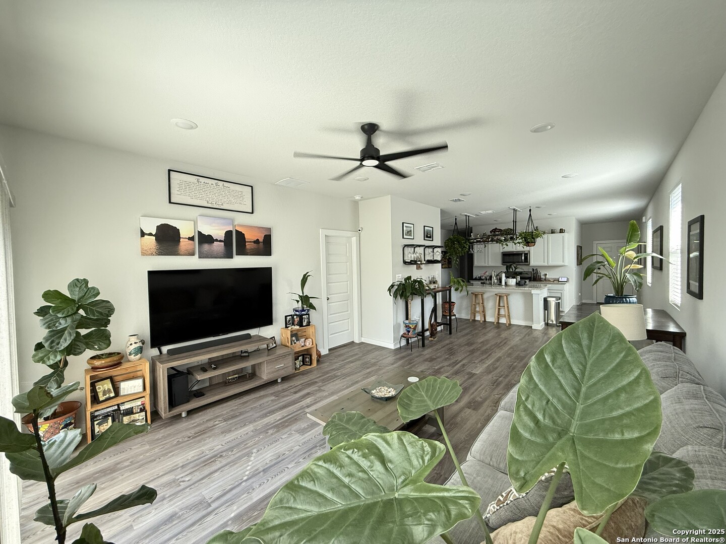 5415 Tourmaline Loop San Antonio, TX 78222 - Photo 4 of 17