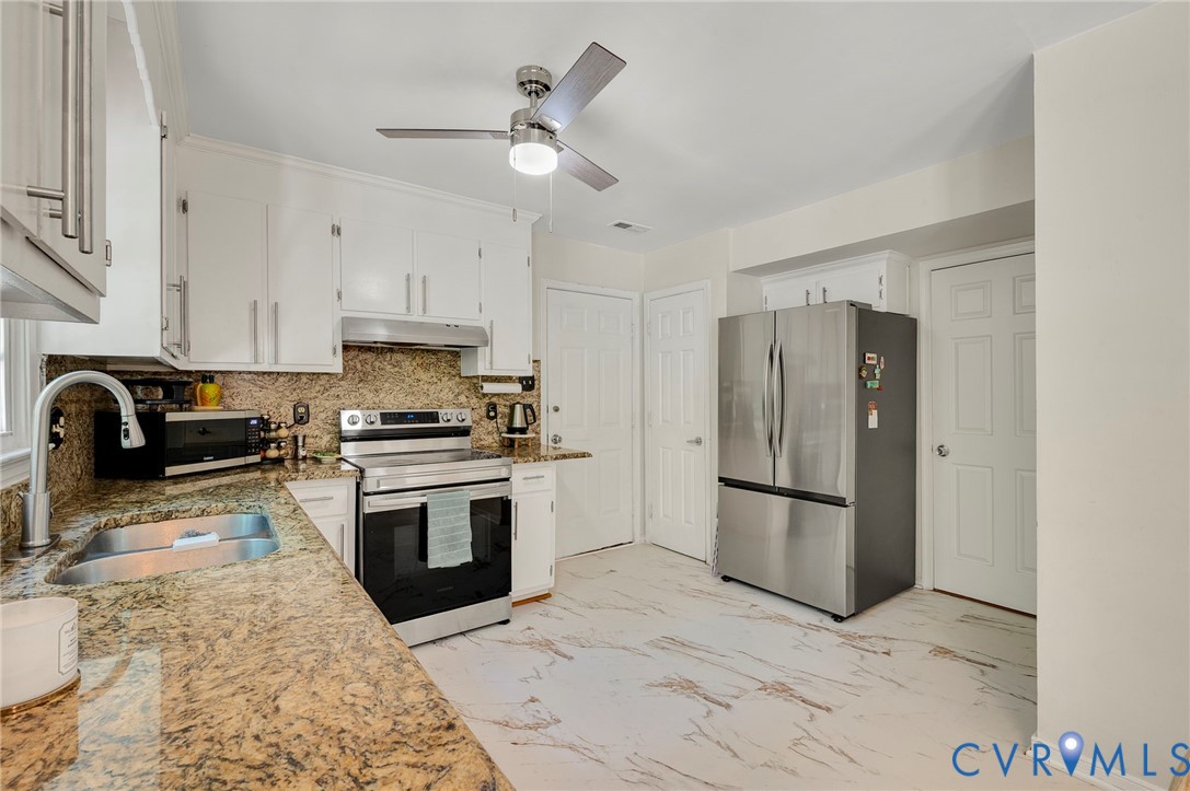 4820 Cedar Cliff Road Chester, VA 23831 - Photo 20 of 41