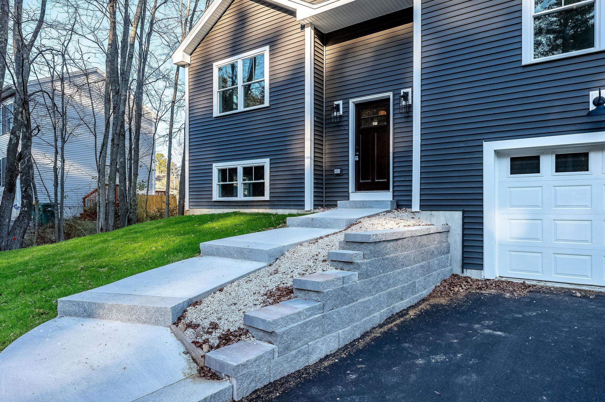 177 Washington Street Rochester, NH 03867 - Photo 7 of 40