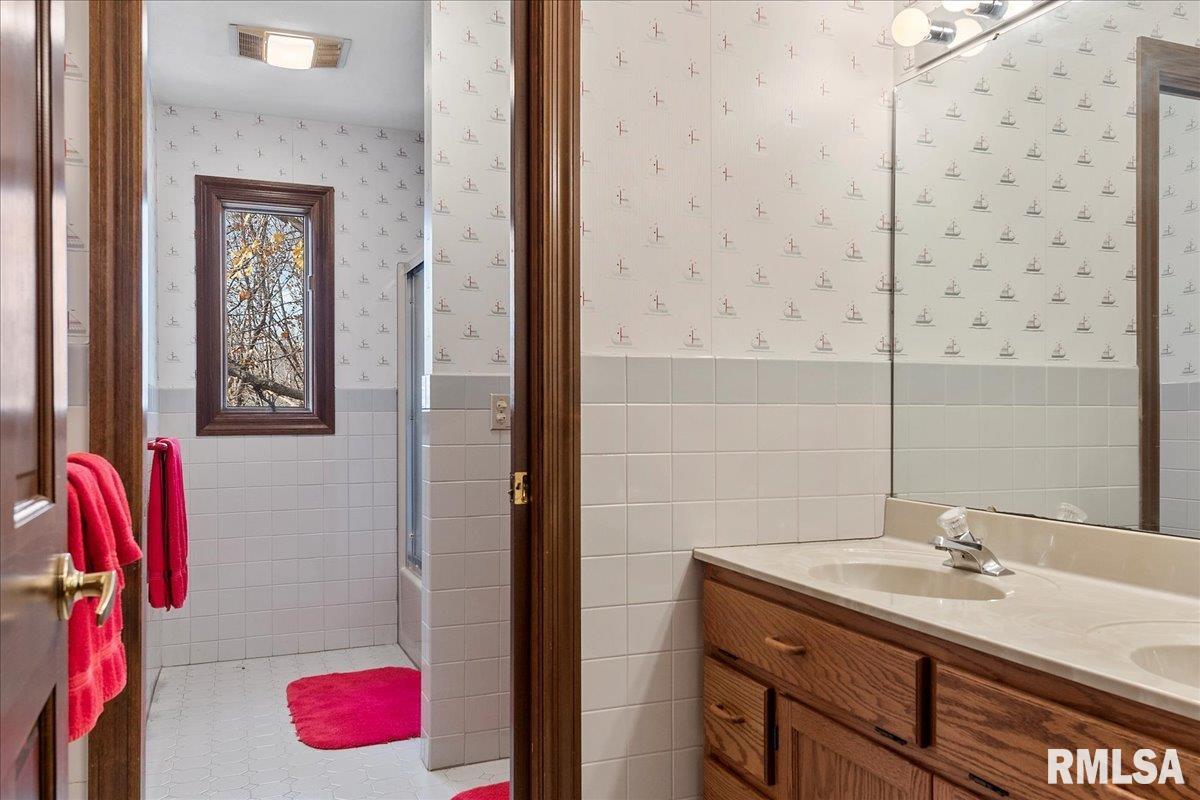 405 Clipper Road Springfield, IL 62711 - Photo 47 of 92
