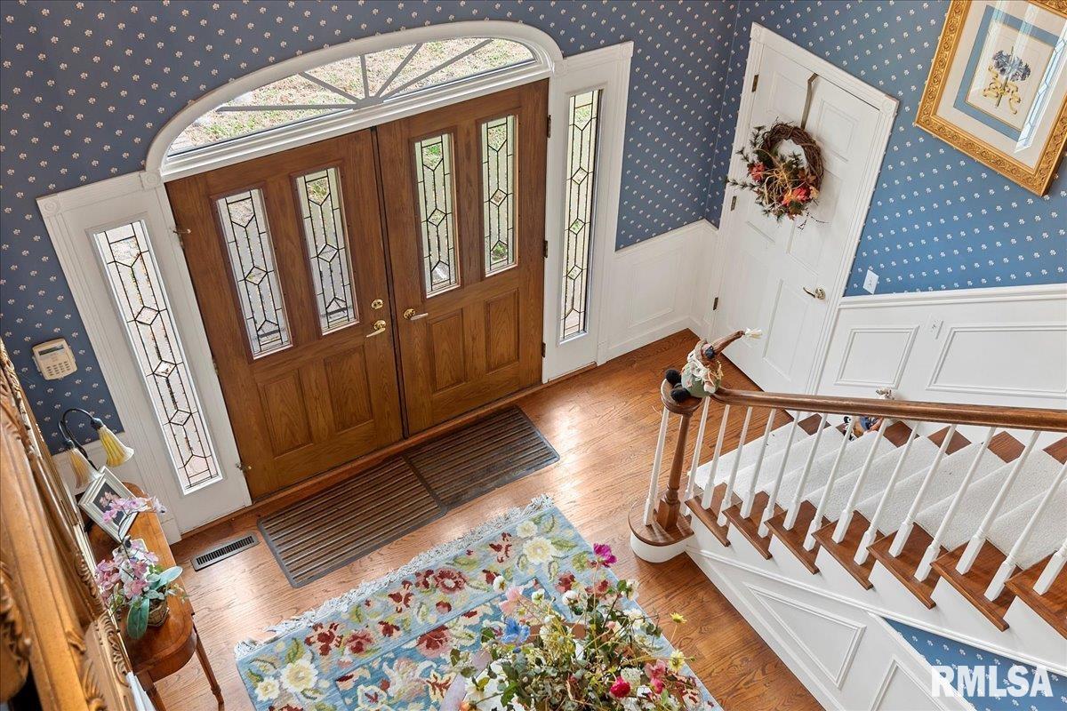 405 Clipper Road Springfield, IL 62711 - Photo 6 of 92