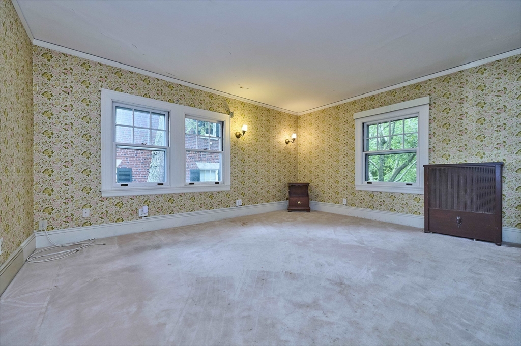 92 Dean Road Brookline, MA 02445 - Photo 21 of 42