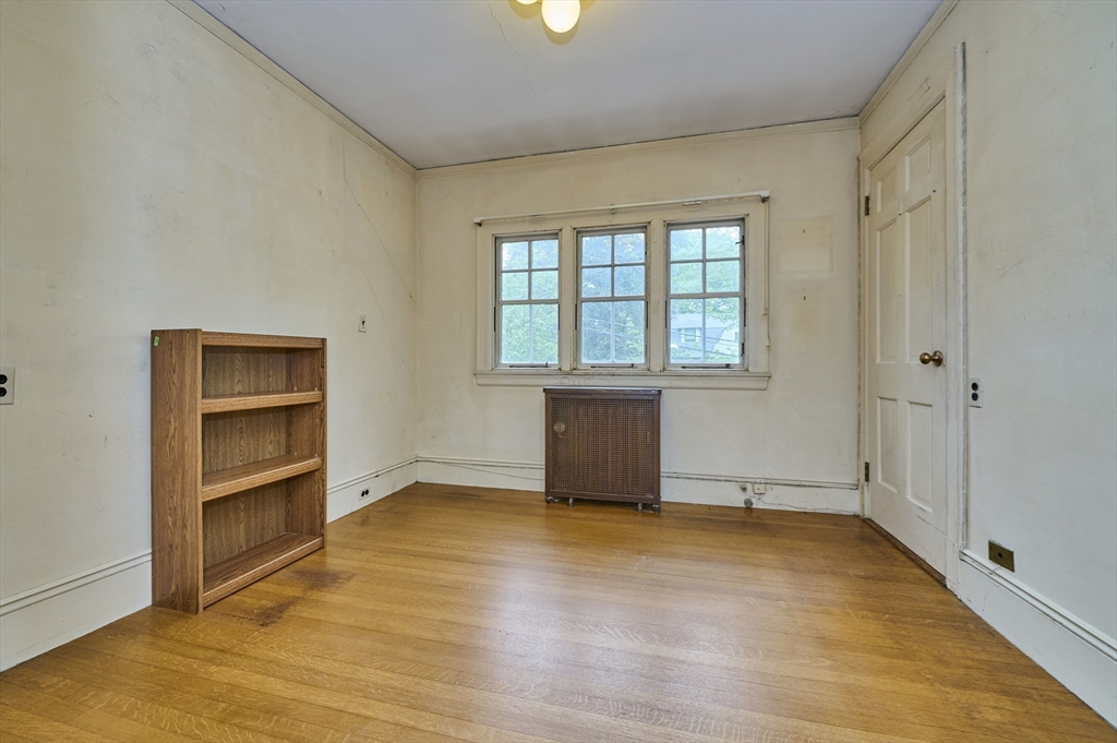 92 Dean Road Brookline, MA 02445 - Photo 25 of 42