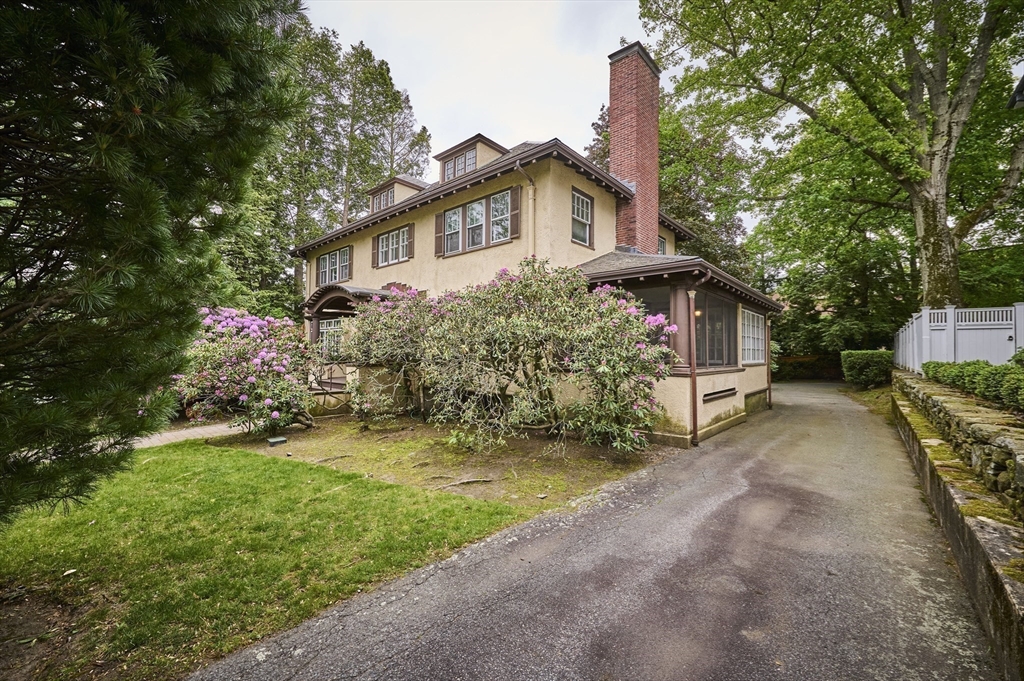 92 Dean Road Brookline, MA 02445 - Photo 35 of 42