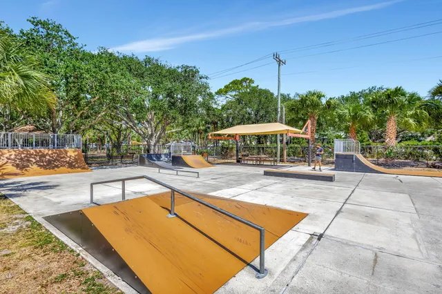 $749,000 | 1208 Islamorada Drive, Jupiter, FL 33458