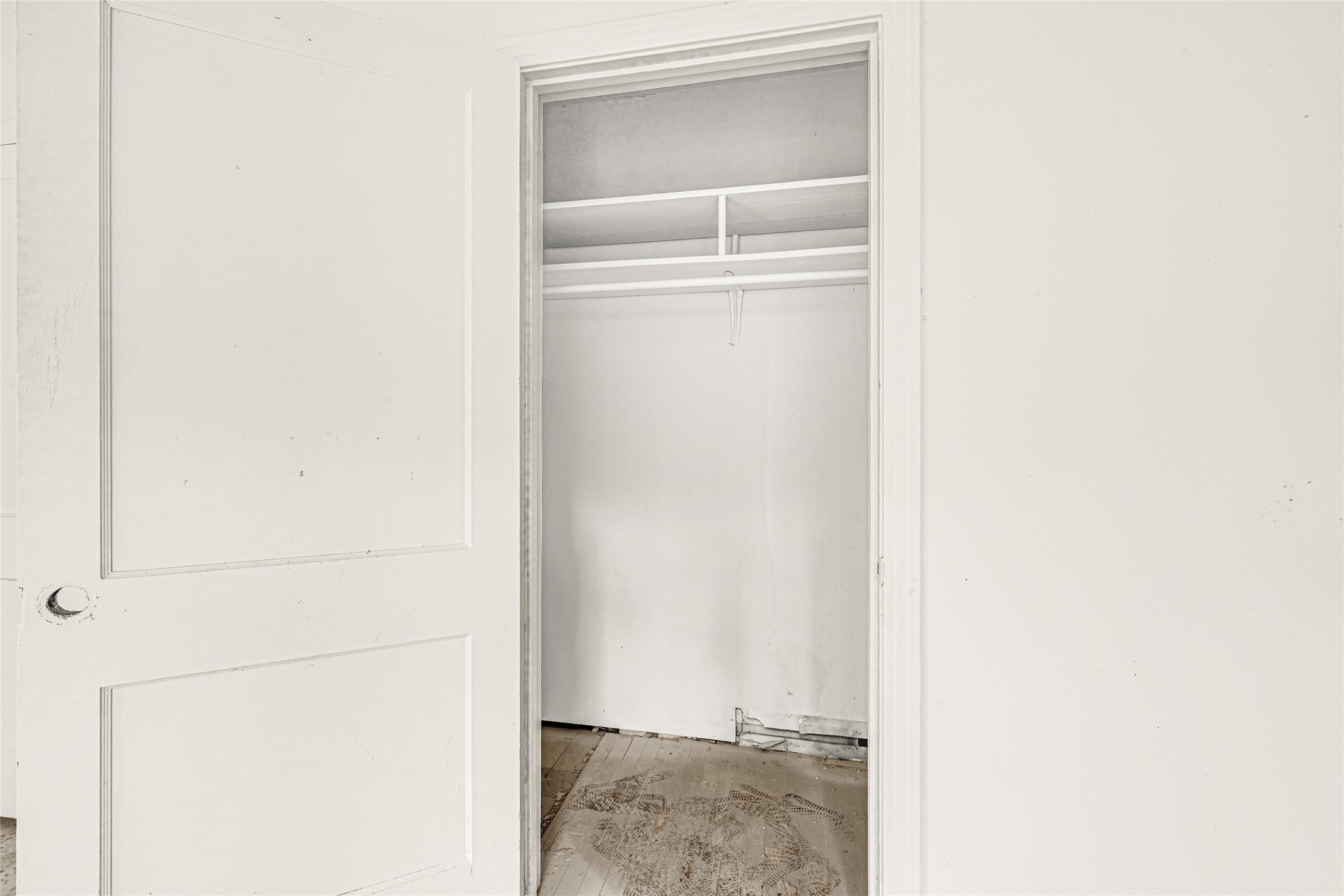 1202 North Roberson Street Conroe, TX 77301 - Photo 31 of 50 Closet with hanging rod and shelf