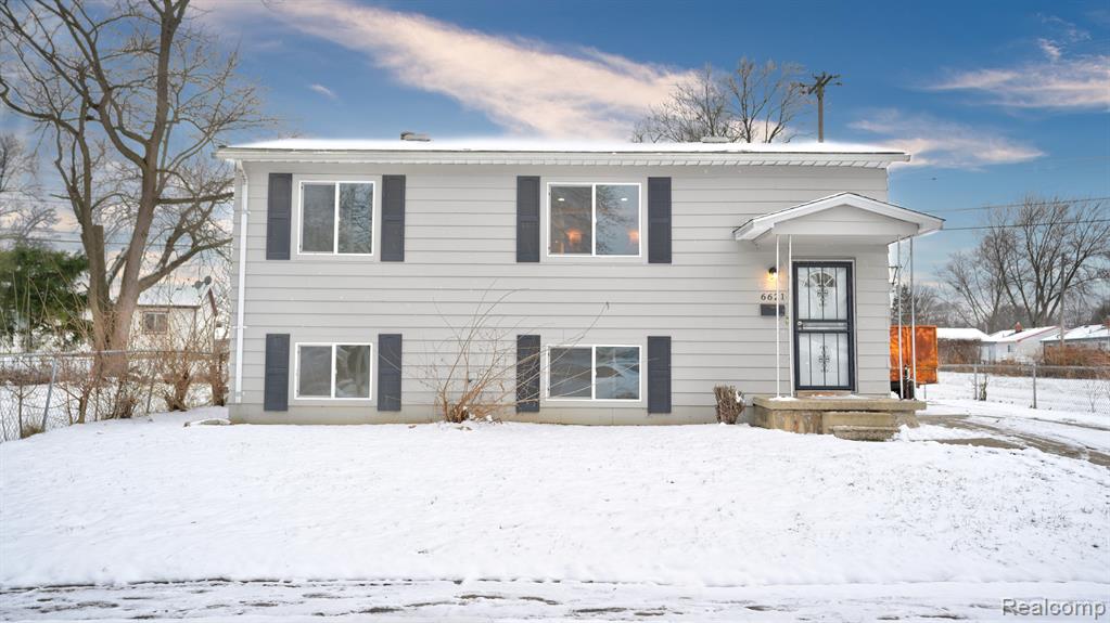 6621 Fleming Road Flint, MI 48504 - Photo 1 of 24