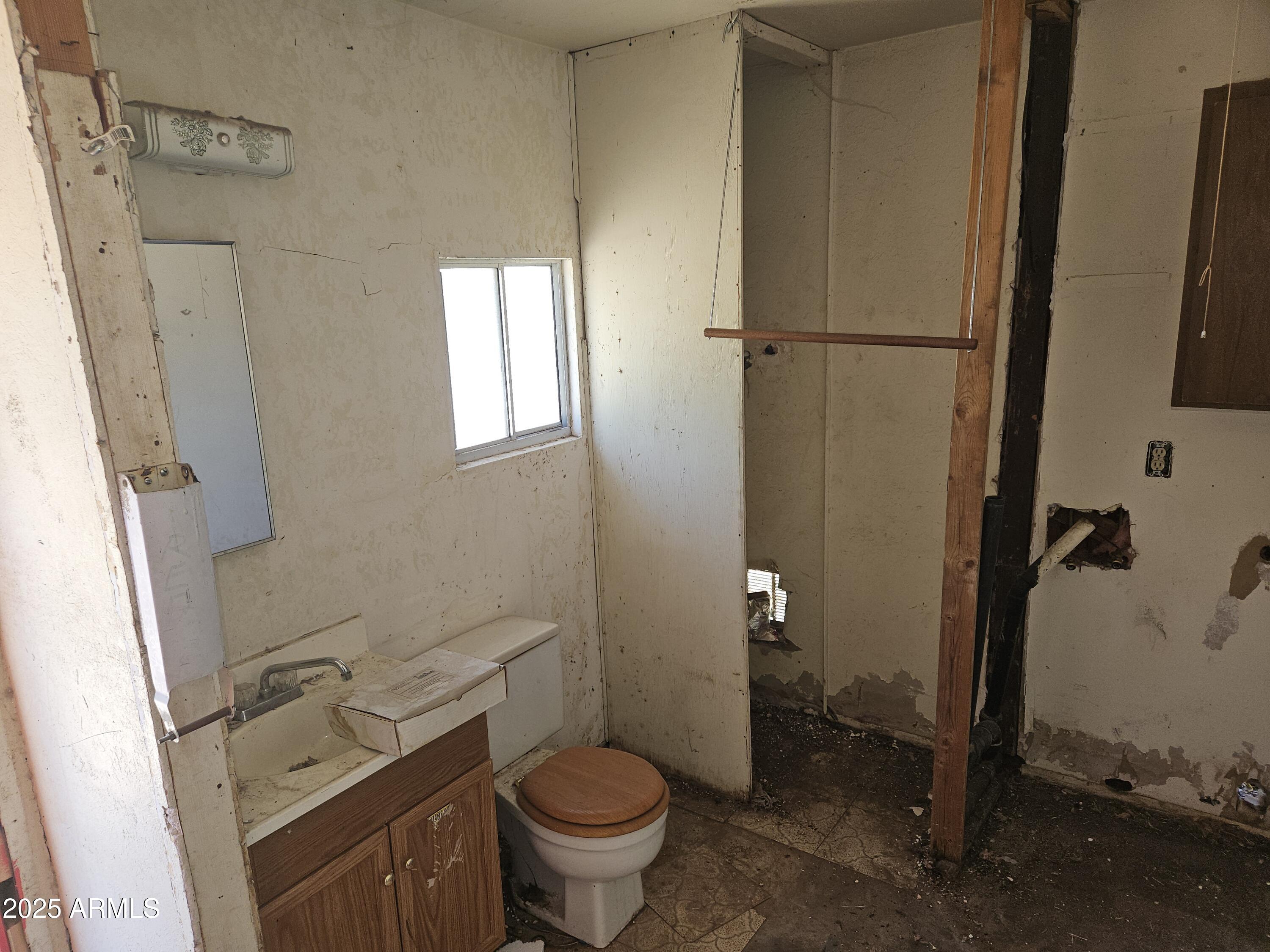 4110 East Wagoner Road Phoenix, AZ 85032 - Photo 30 of 35 20250623_112415