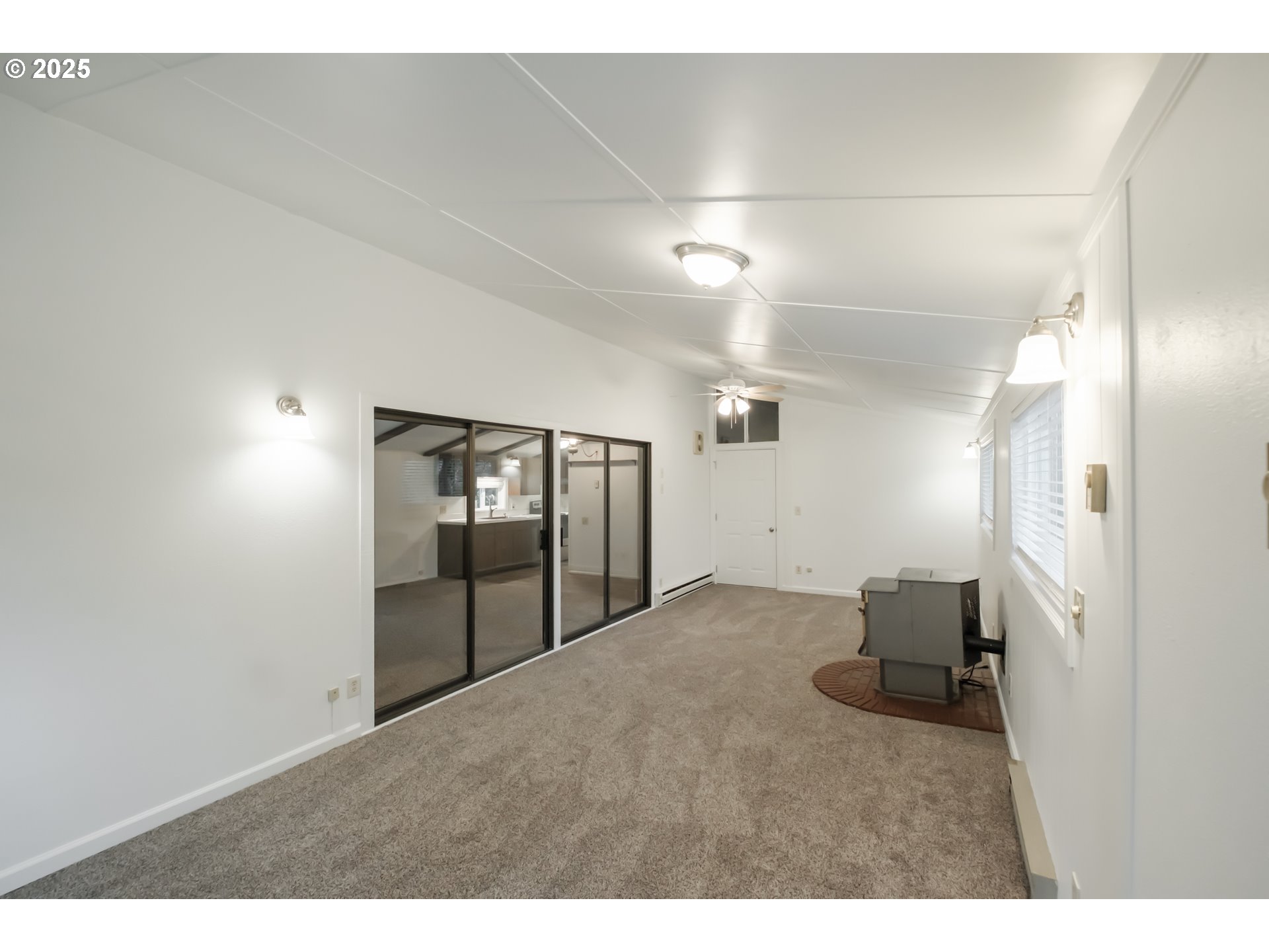 1600 Rhododendron Drive, Unit 96 Florence, OR 97439 - Photo 8 of 46 Gallery Image 8