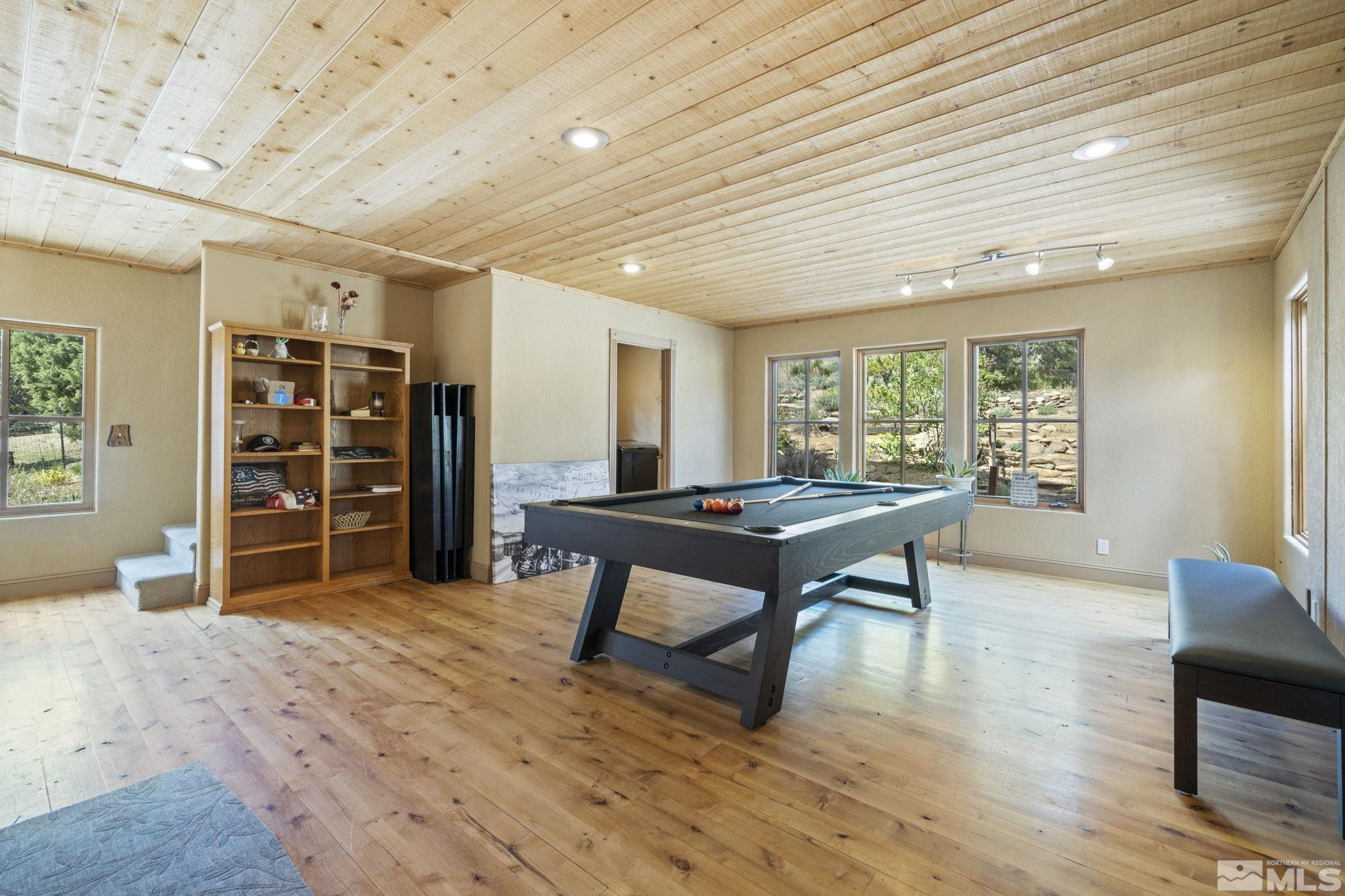 21410 Sazarac Road Reno, NV 89521 - Photo 14 of 38 Photo 14