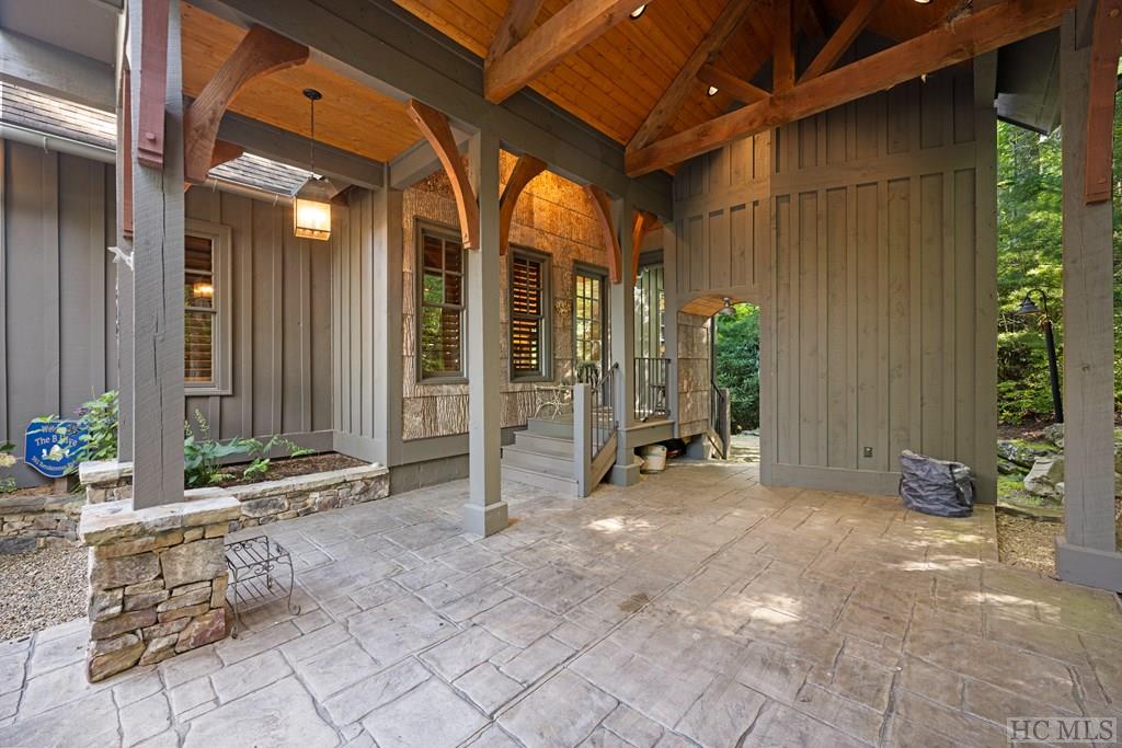392 Rendezvous Ridge Cashiers, NC 28717 - Photo 11 of 75 Gallery Image 11