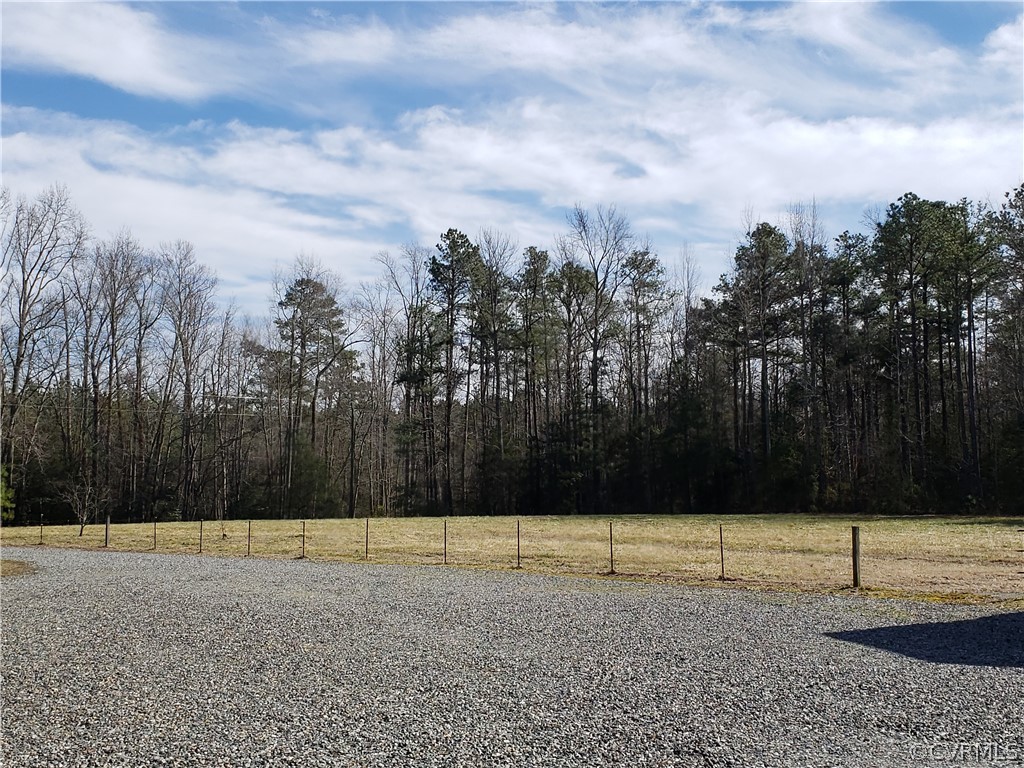 29450 Edgar Road Ruther Glen, VA 22546 - Photo 11 of 25 Gallery Image 11