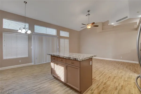 $2,225 | 852 Coastal Beach Road, Henderson, NV 89002