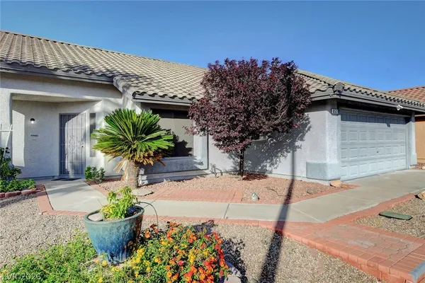$2,225 | 852 Coastal Beach Road, Henderson, NV 89002