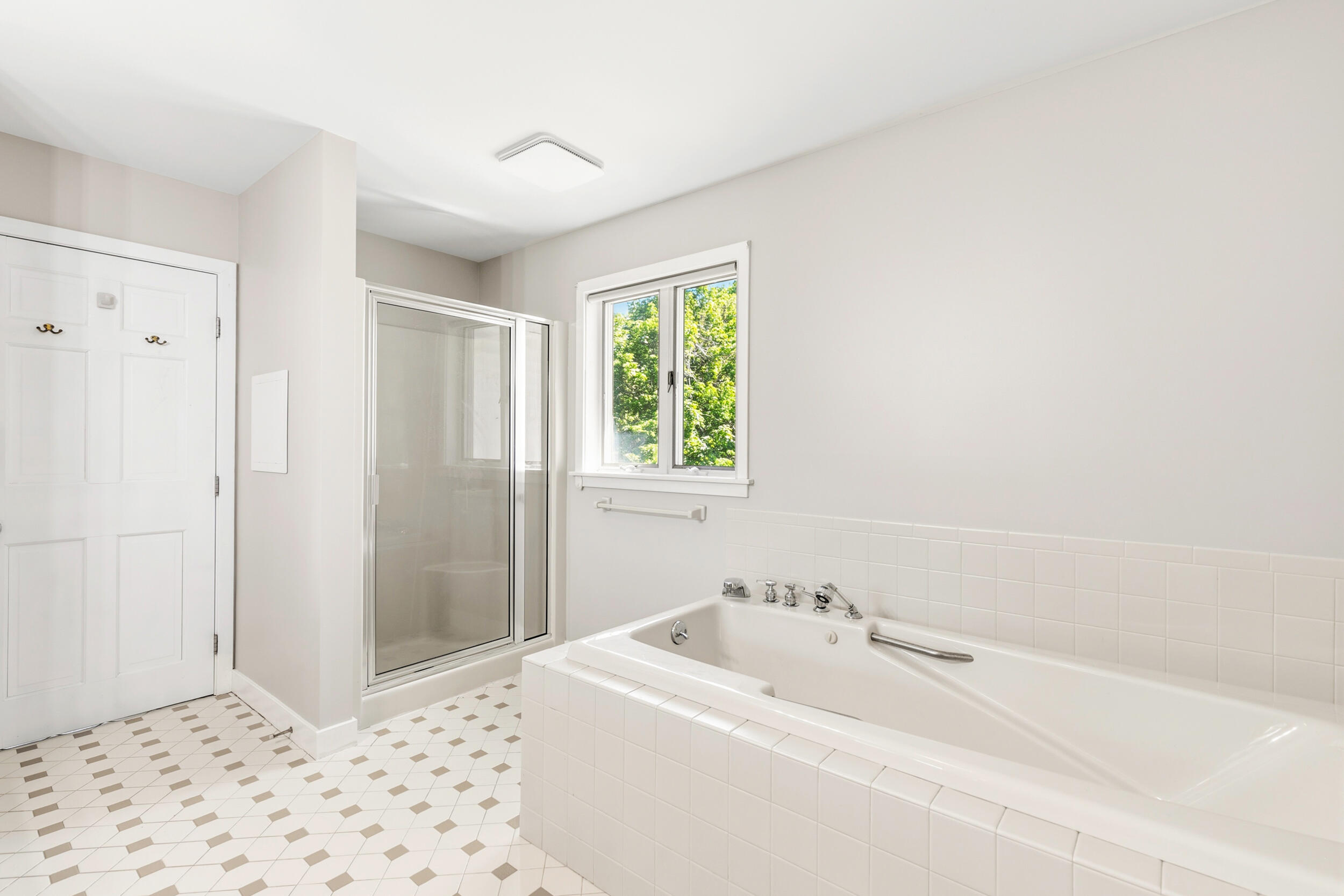 363 Blackstrap Road Falmouth, ME 04105 - Photo 49 of 53 Bathroom 1 (3)