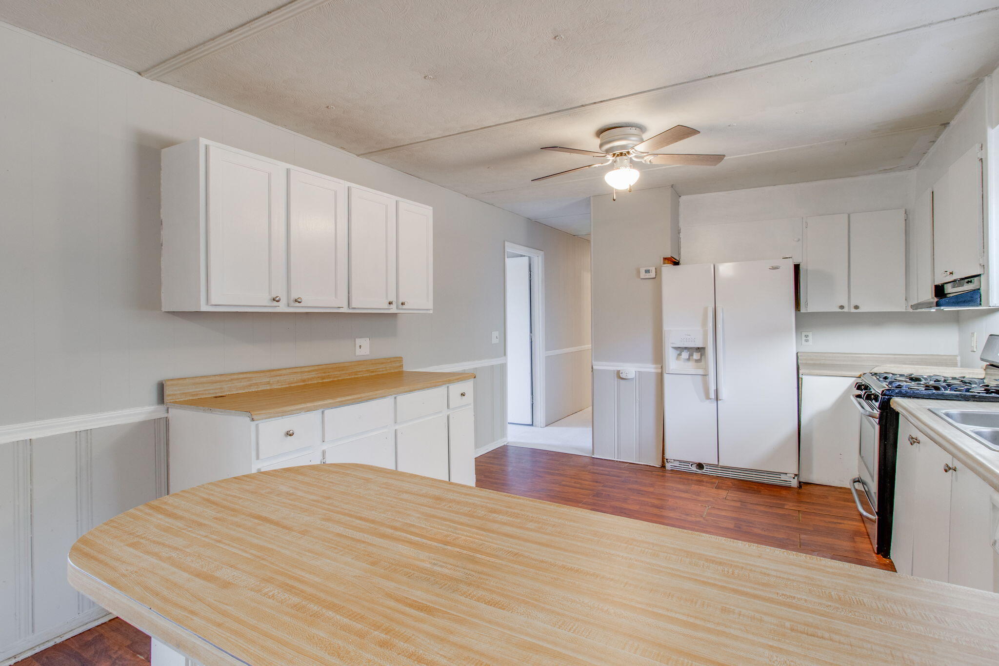 1130 Floyd Drive Sumter, SC 29154 - Photo 8 of 36